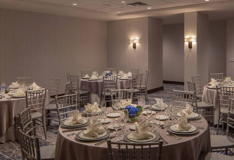 هتل Atlanta Marriott Perimeter Center