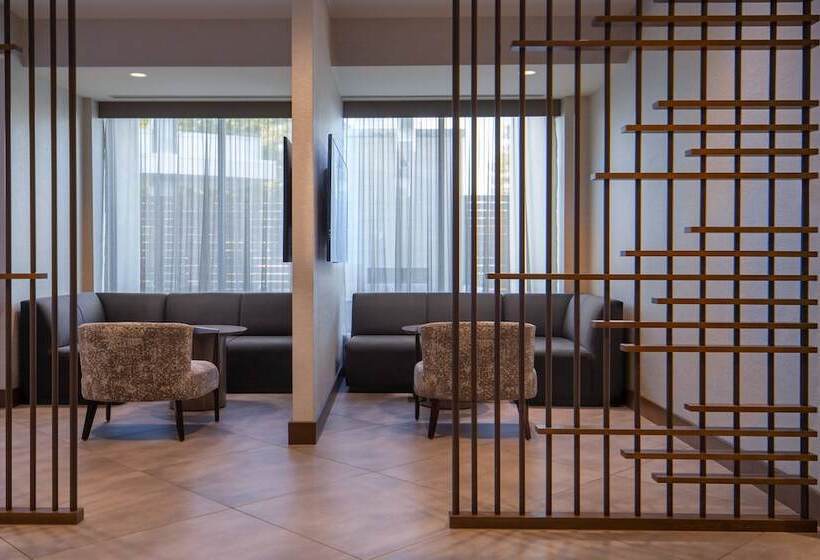 هتل Atlanta Marriott Perimeter Center