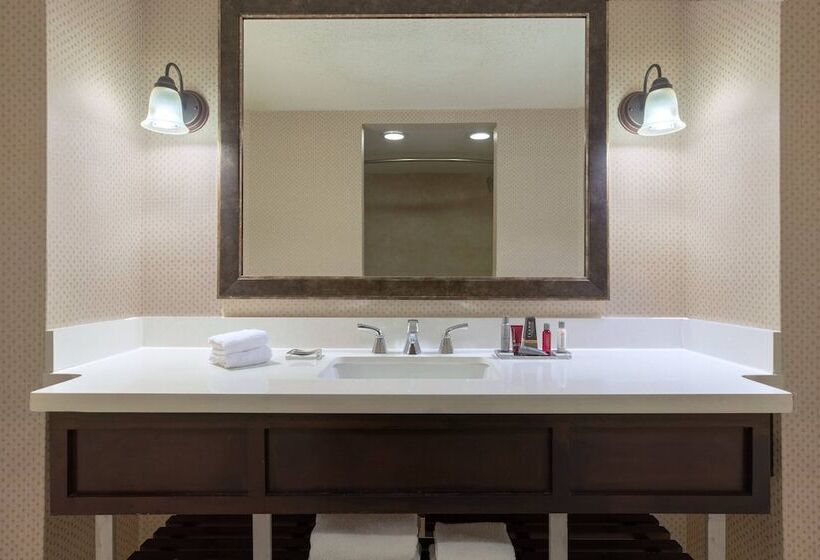 هتل Atlanta Marriott Perimeter Center