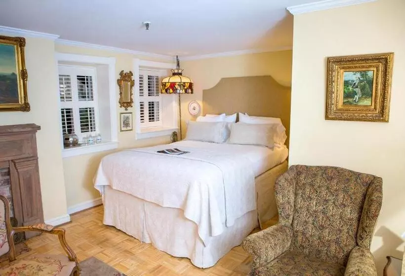 Отель Ballastone Inn