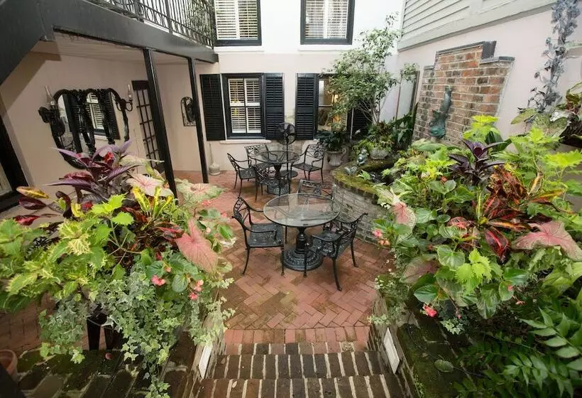 Отель Ballastone Inn