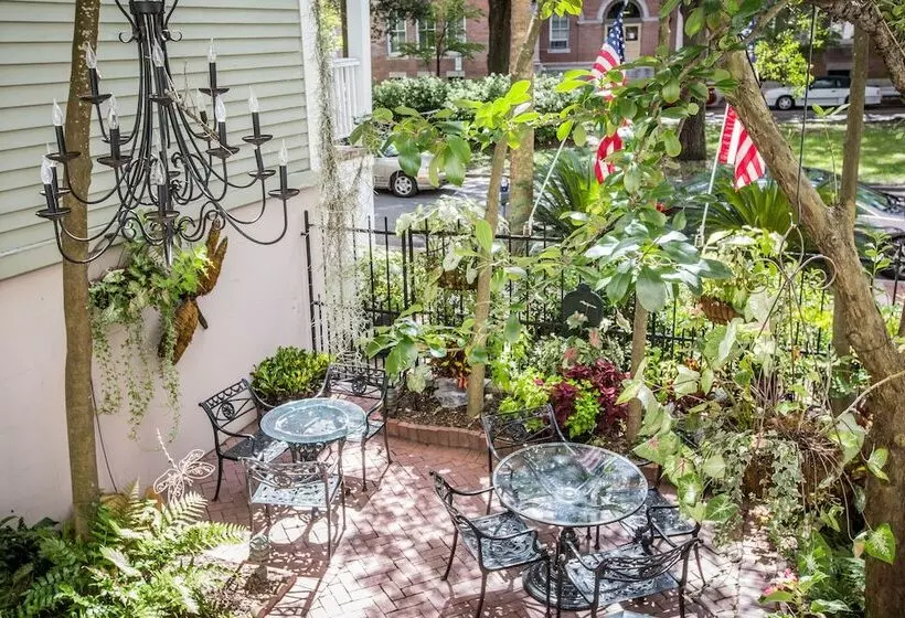 Отель Ballastone Inn