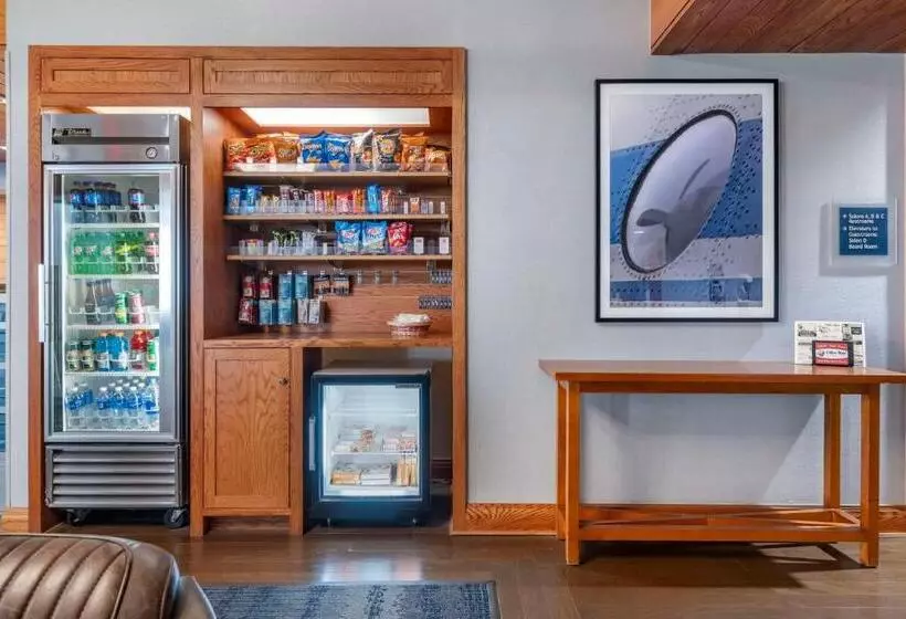 Bangor Aviator Hotel Bw Premier Collection