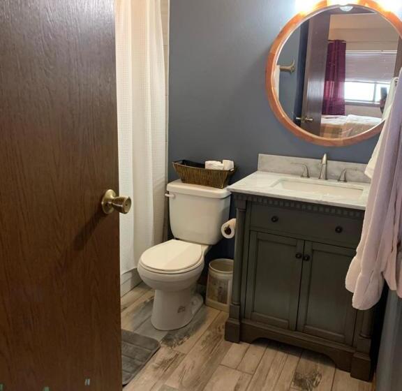 هتل Beaver Village Apartment