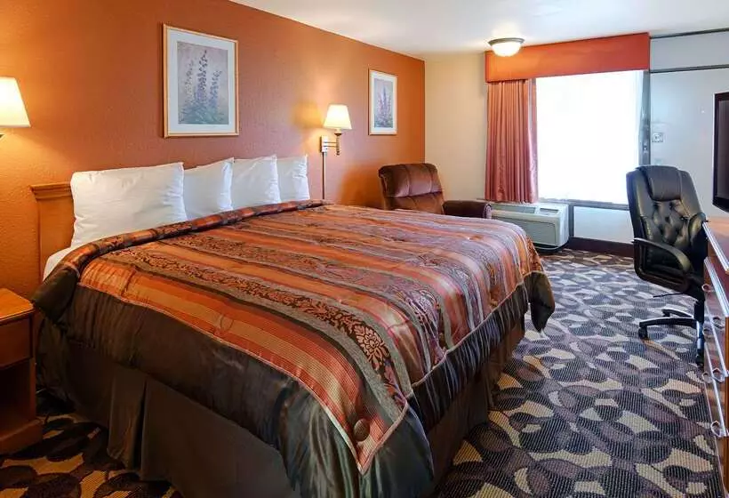 בית מלון כפרי Best Western Tulsa Airport