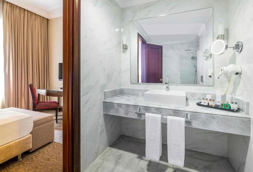 هتل Celik Palace Convention Center Thermal Spa