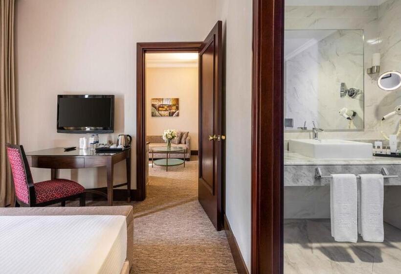 هتل Celik Palace Convention Center Thermal Spa