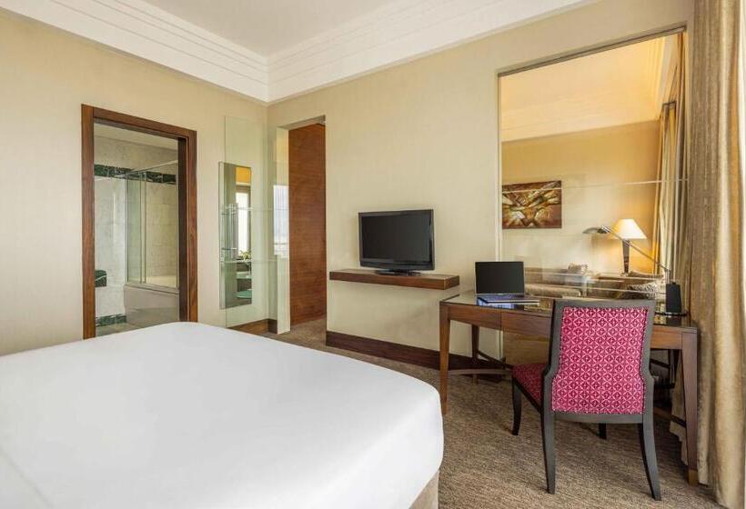 هتل Celik Palace Convention Center Thermal Spa