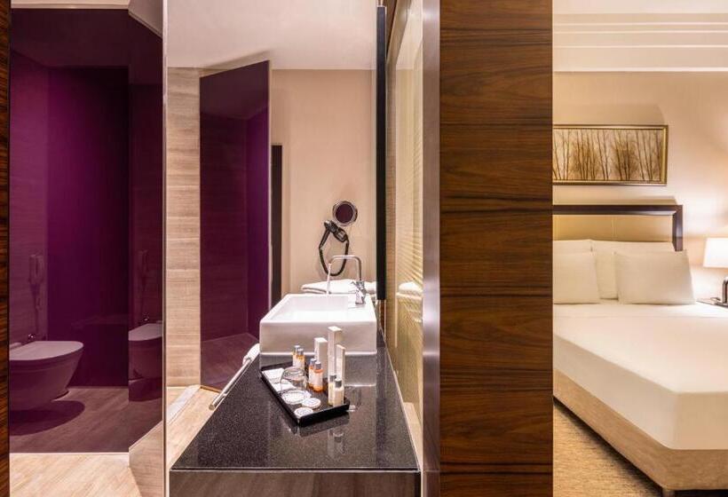 هتل Celik Palace Convention Center Thermal Spa