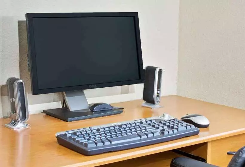 فندق Days Inn By Wyndham Lawrenceville