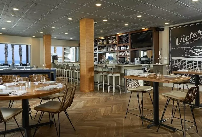 Delta Hotels By Marriott Daytona Beach Oceanfront