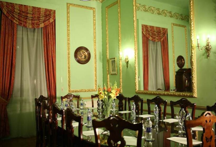 Le Metropole Luxury Heritage Hotel Since 1902 By Paradise Inn Group