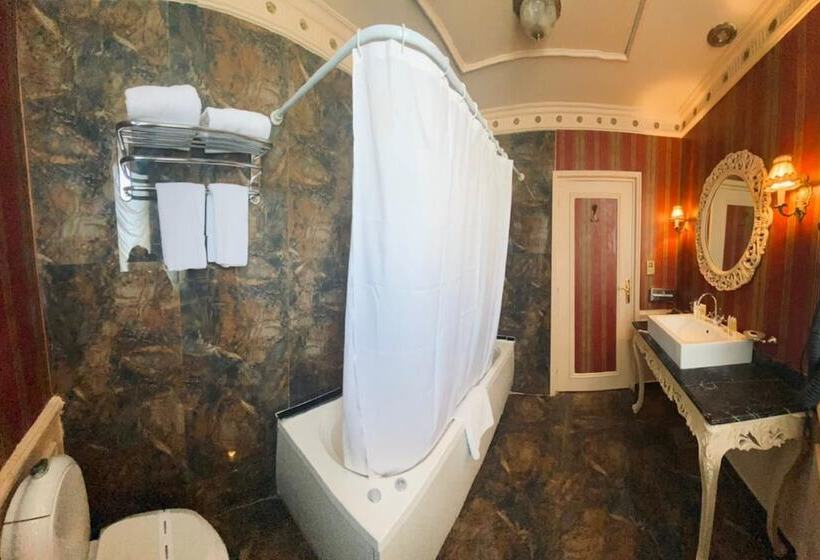 Le Metropole Luxury Heritage Hotel Since 1902 By Paradise Inn Group