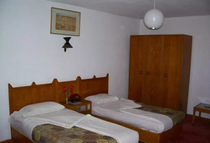 Nefertari Hotel Abu Simble