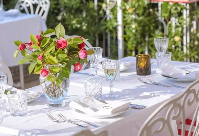 호텔 Splendid Palace