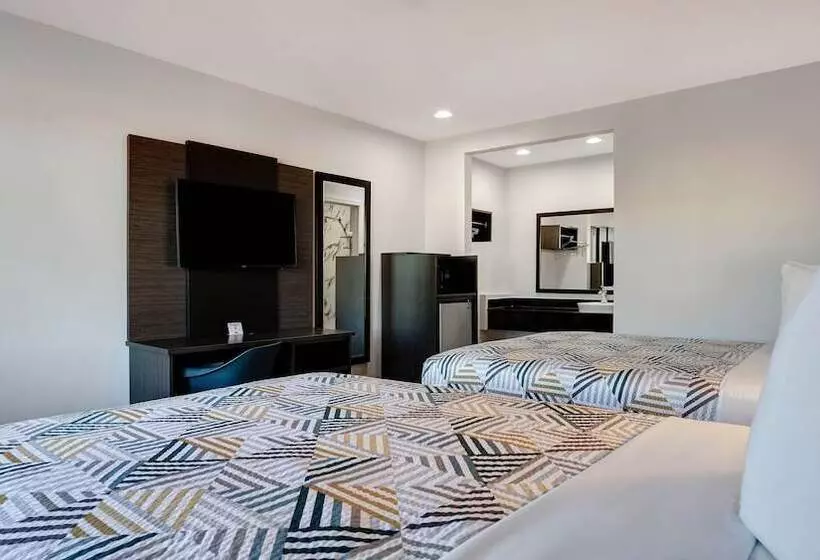 Motel 6eureka, Ca Redwood Coast