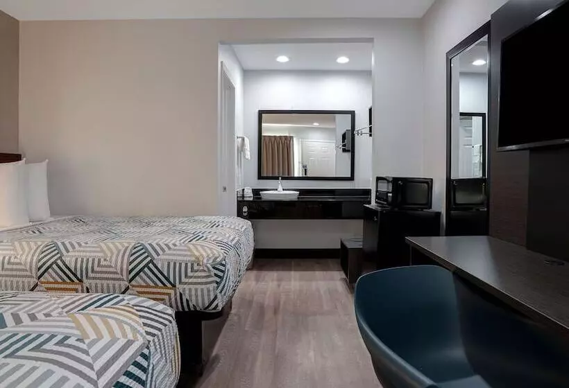 Motel 6eureka, Ca Redwood Coast