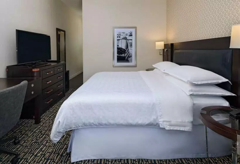 Sheraton Bellevue Hotel