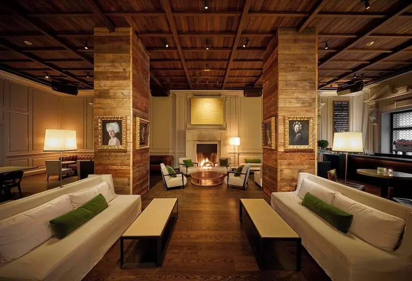 The Chicago Hotel Collection Ambassador Gold Coast