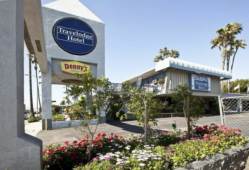 Travelodge Hotel at LAX Airport