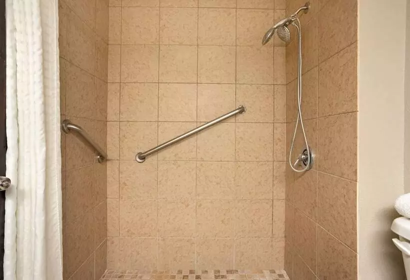 فندق Baymont By Wyndham Kansas City Ku Medical Center