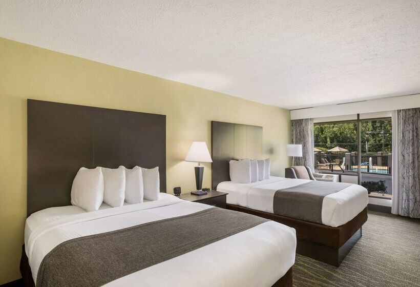 فندق Best Western Asheville Blue Ridge Parkway
