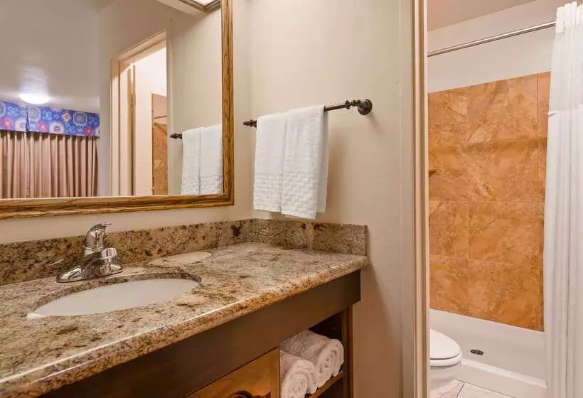 בית מלון כפרי Best Western Casa Grande Inn