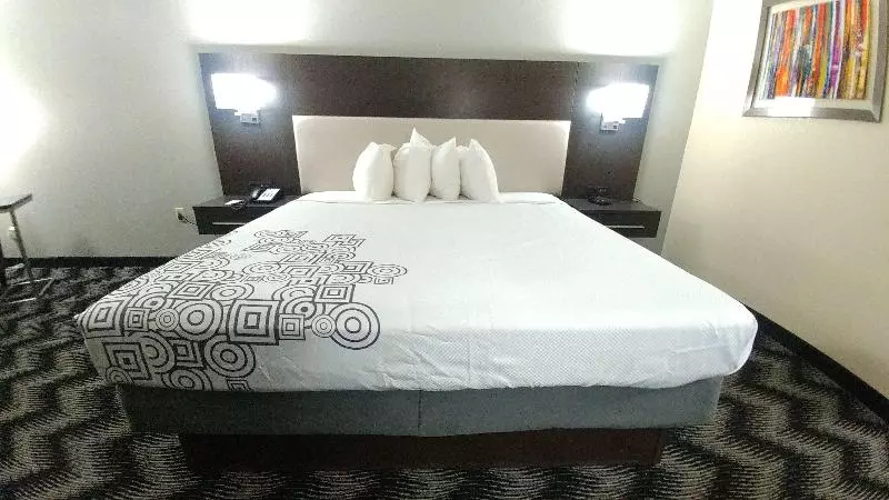 ホテル Best Western Jacksonville Inn