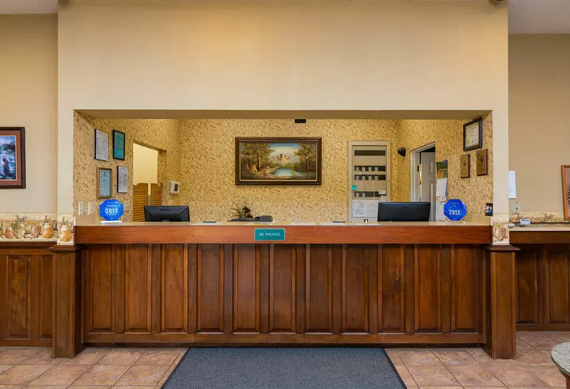 فندق Muskogee Inn