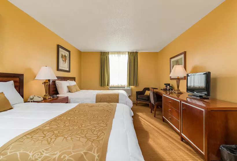 فندق Muskogee Inn