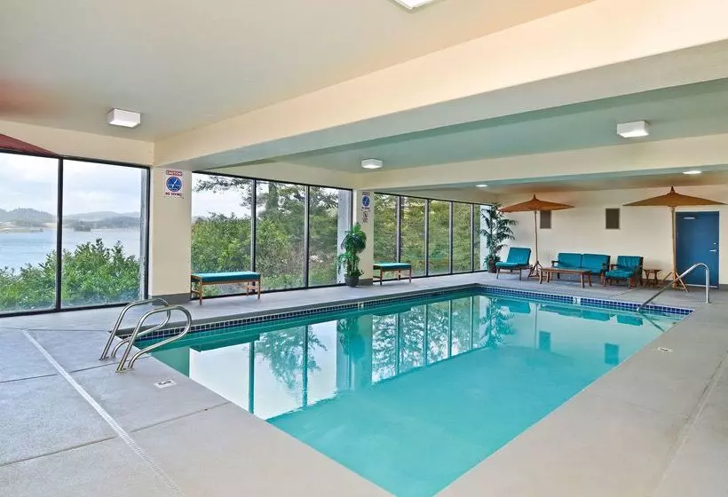 בית מלון כפרי Best Western Pier Point Inn