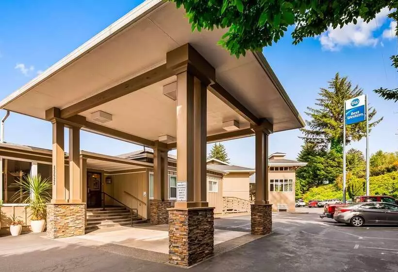 בית מלון כפרי Best Western Pier Point Inn