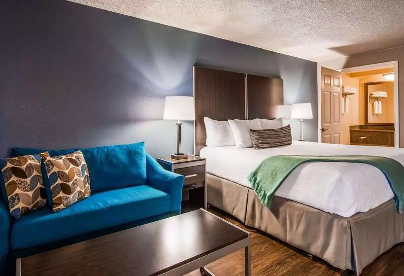 בית מלון כפרי Best Western Pier Point Inn