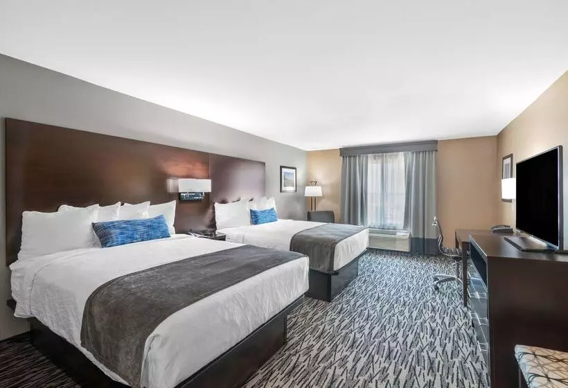 فندق Best Western Plus Denton Inn & Suites