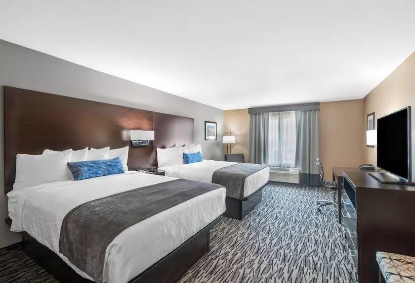 فندق Best Western Plus Denton Inn & Suites