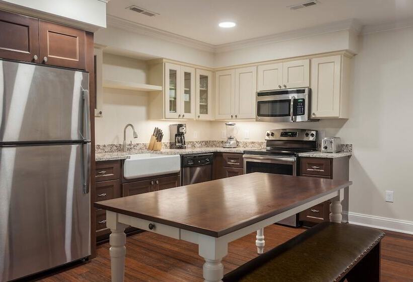 Otel Bluegreen Vacations Patrick Henry Sqr, Ascend Resort Collection