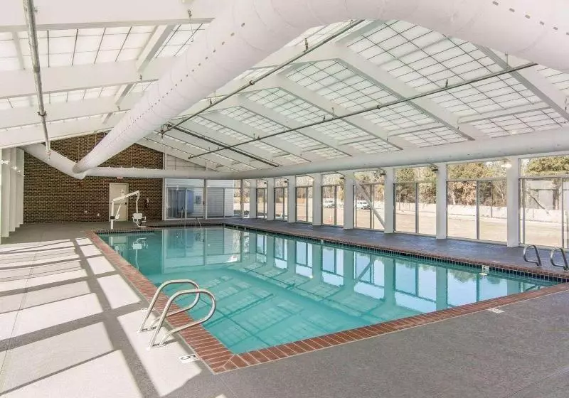 فندق Bluegreen Vacations Patrick Henry Sqr, Ascend Resort Collection