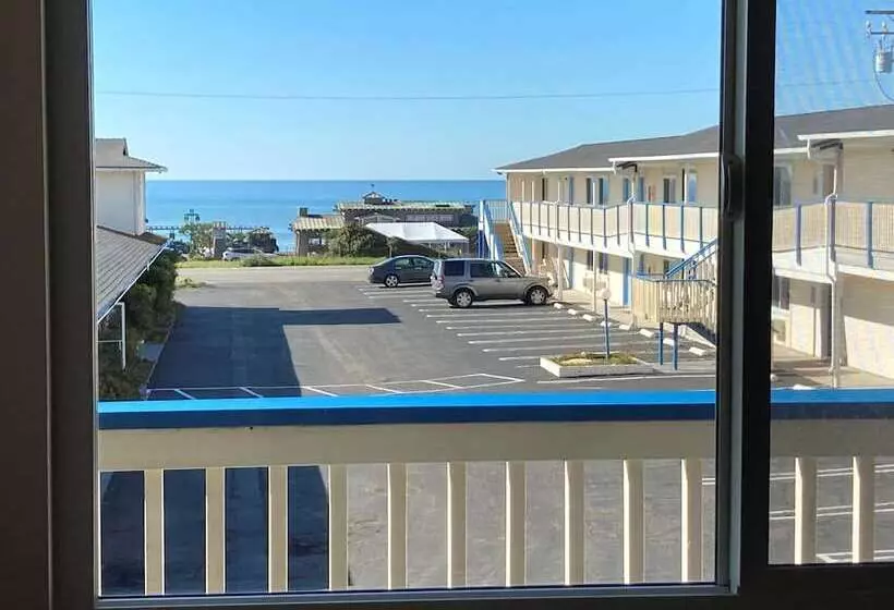 ホテル Coast Riders Inn