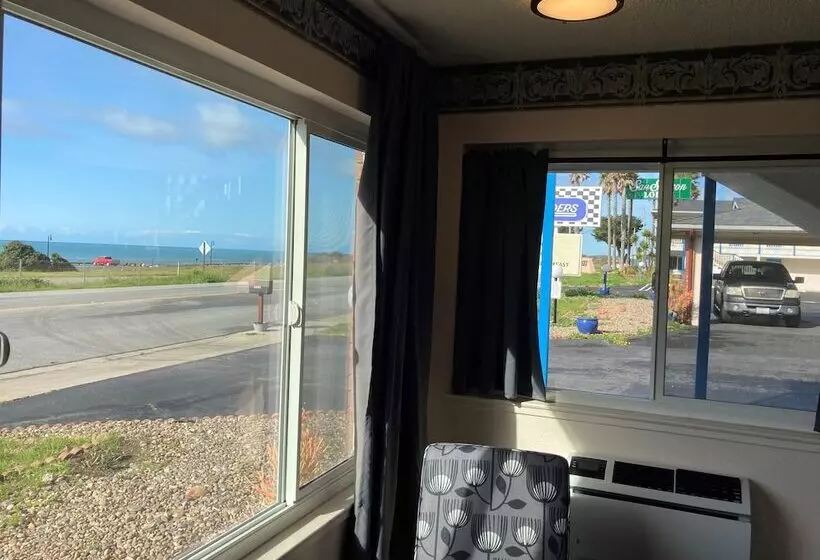 ホテル Coast Riders Inn