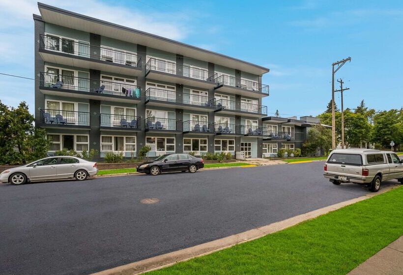 فندق Clarion Pointe Rhinelander Downtown