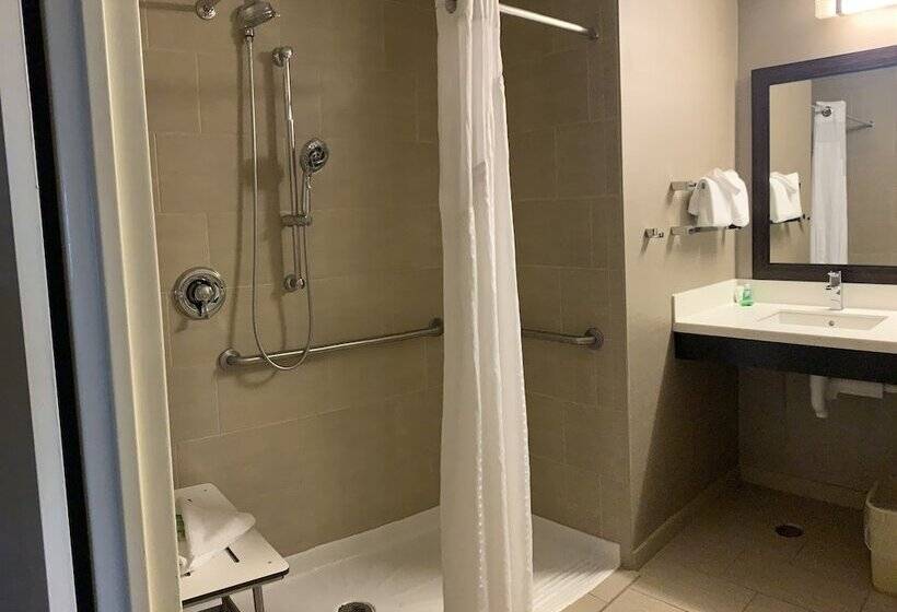 فندق Holiday Inn Wilkes Barre   East Mountain, An Ihg