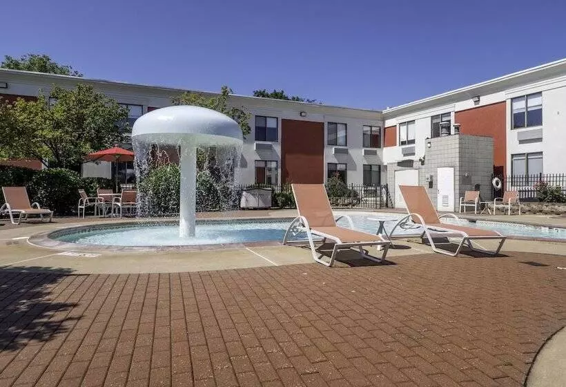 Otel Spark By Hilton Hummelstown Hershey