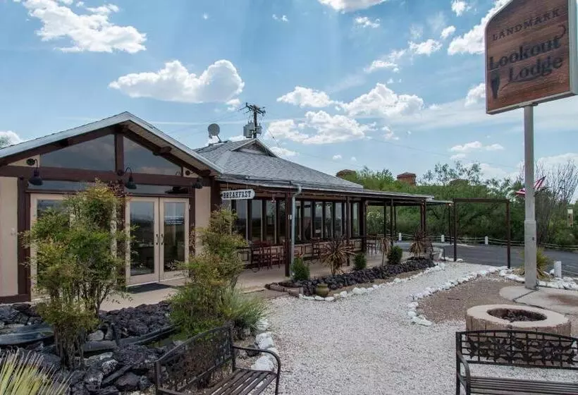 فندق Landmark Lookout Lodge