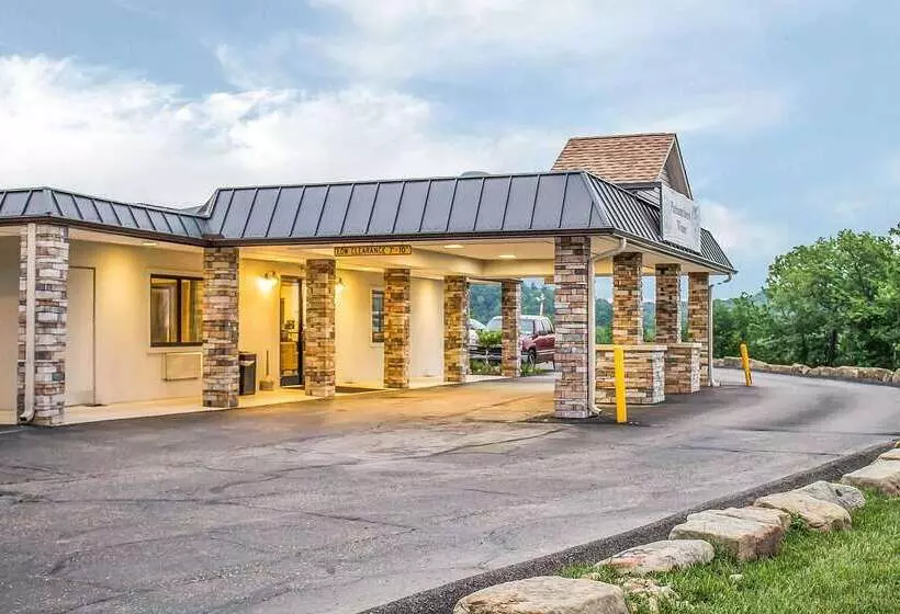 Отель Quality Inn