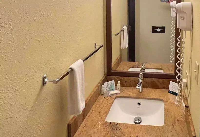 Отель Quality Inn Pagosa Springs