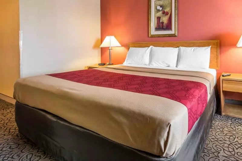 Отель Rodeway Inn