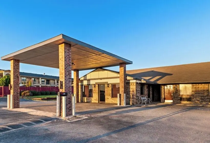 ホテル Scottish Inns   Decatur