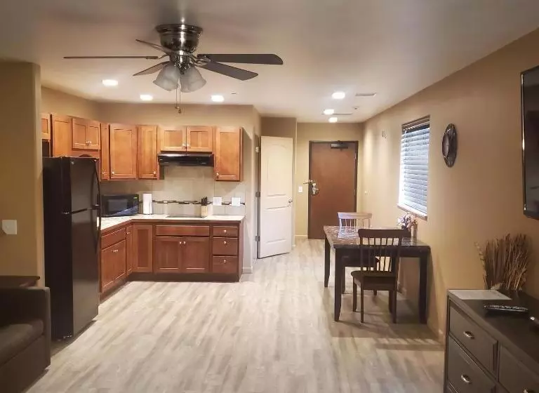 בית מלון כפרי Terrace Park Inn