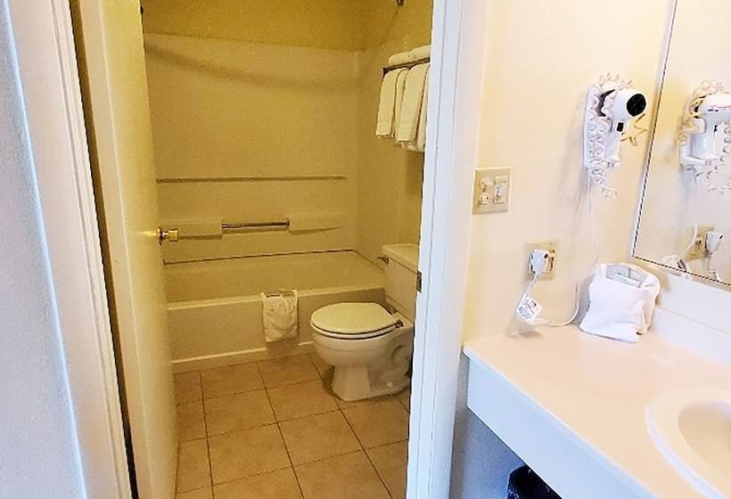 مُتل Magnuson Hotel Ely