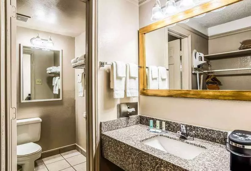 מוטל Quality Inn